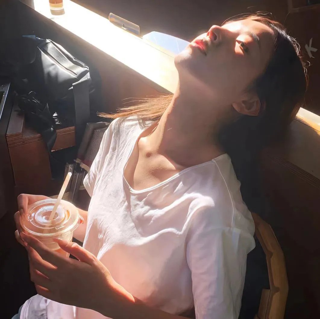 安琪拉的灰烬